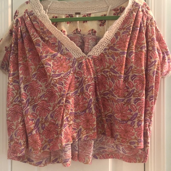 FREE PEOPLE CROP TEE - Picture 3 of 3